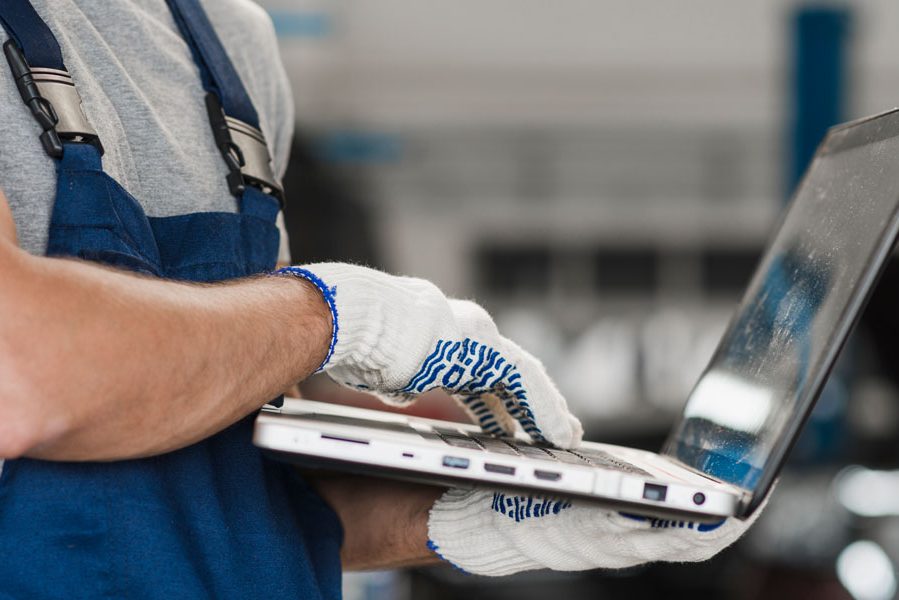 Servicetechniker-als-Chancen-Optimierer-Projektbeispiel; Designed by Freepik